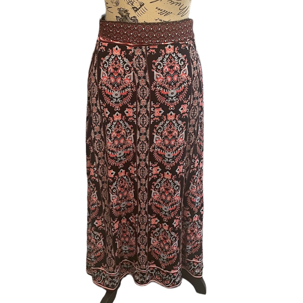 NWT stretchy black and red bohemian J. Jill midi skirt size xs